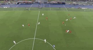 1792021790801098611.gif 2.gif